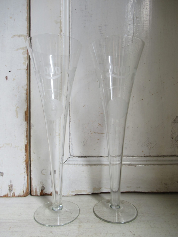 champagne glas, millennium jaarwisseling - Afbeelding 2