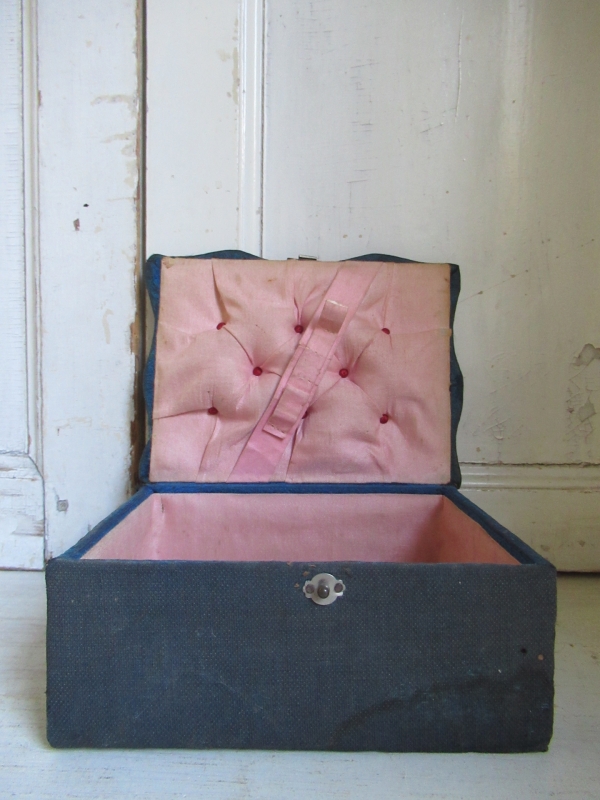 oud shabby kistje - Afbeelding 4