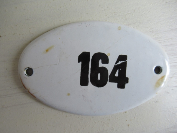 oud emaille cijferplaatje, 164 - Afbeelding 2