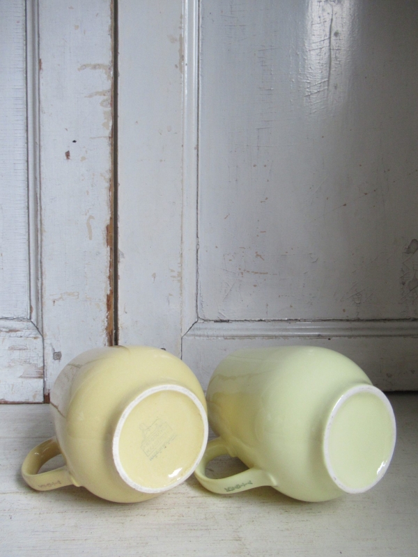2 oude bolle buik bekers, Regout, Kwatta - Afbeelding 4