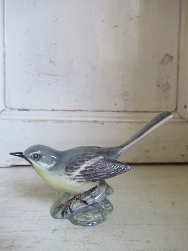 klein oud Engels porseleinen vogeltje - Afbeelding 2