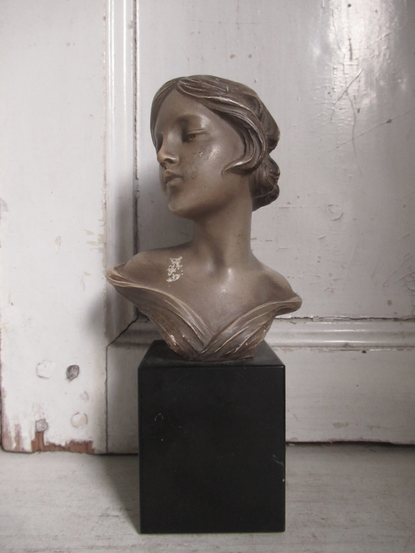 oud Belgisch beeldje , J. Dommisse - Afbeelding 2