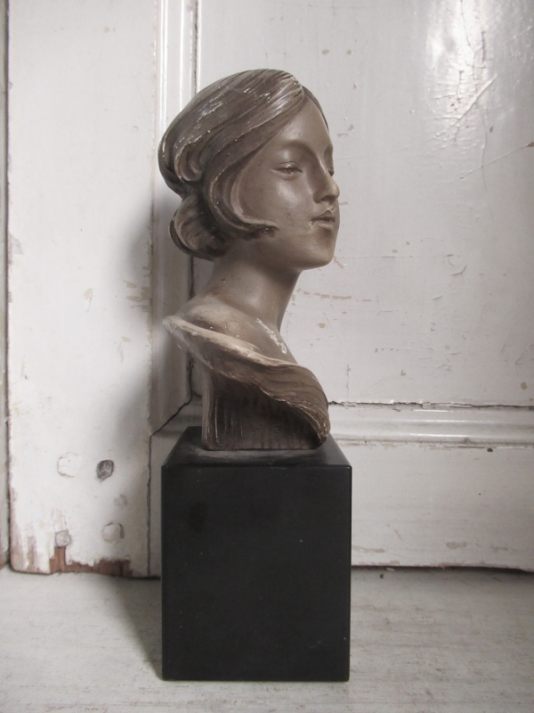 oud Belgisch beeldje , J. Dommisse - Afbeelding 3